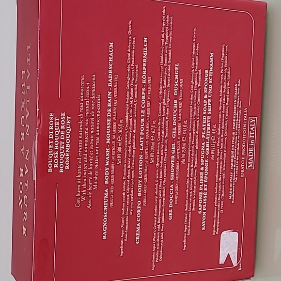 Made in Italy Rose Bouquet Shea butter & Natural Extract Box Set Brand New - Picture 8 of 10